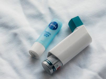 inhaler used to treat asthma